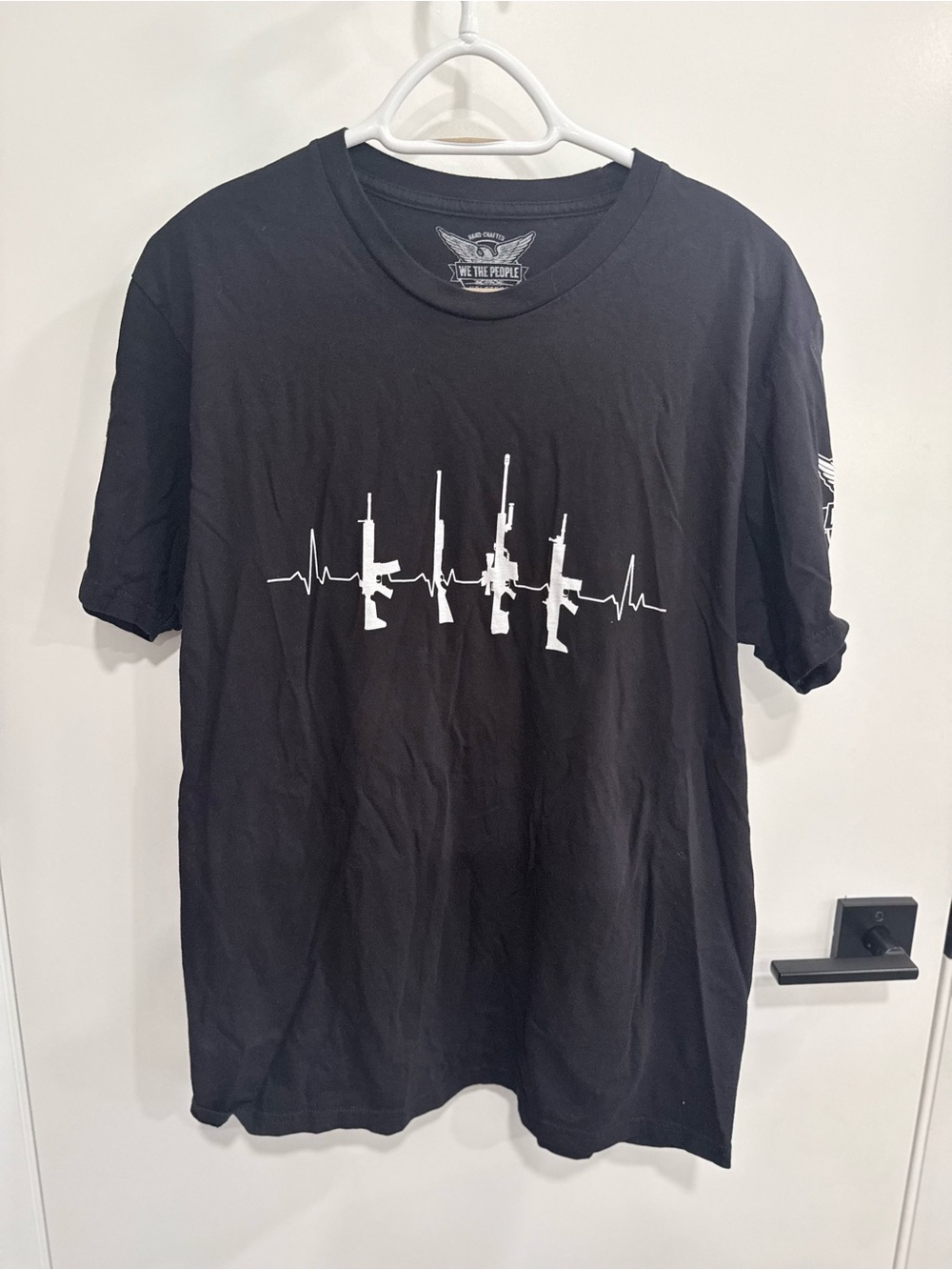 We The People Holsters Regular Fit Graphic Logo T-Shirt Black Crew Neck L - Picture 5 of 6